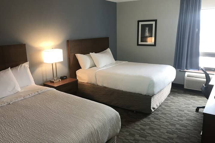 Room 6 of 27